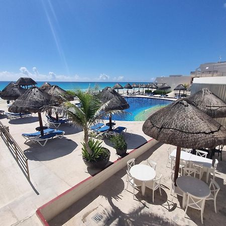Ocean Front Villa Marlin, Best Location In Hotel Zone #109 Cancún Exterior foto