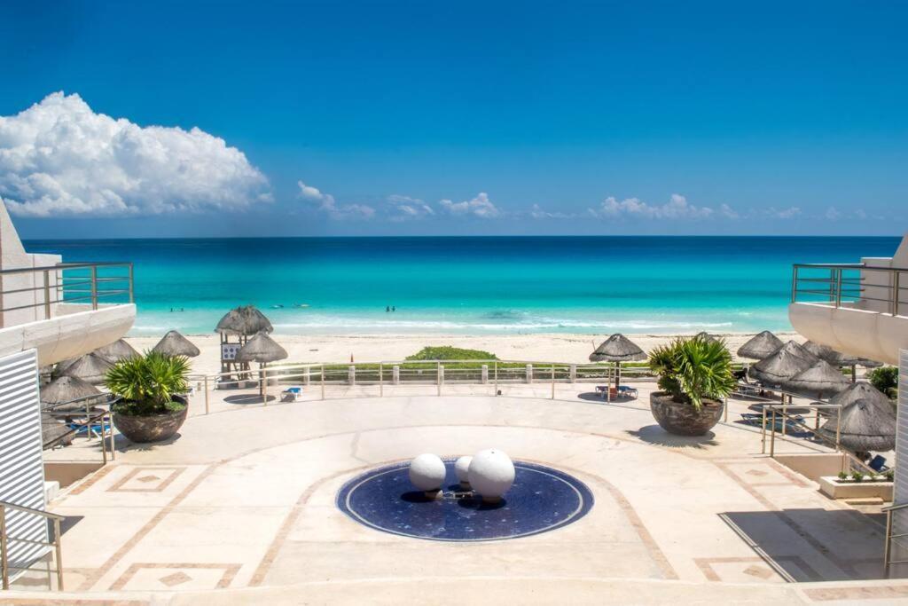 Ocean Front Villa Marlin, Best Location In Hotel Zone #109 Cancún Exterior foto